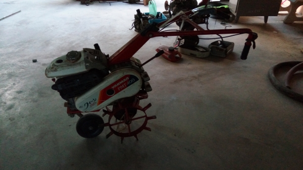 รถพรวนดิน รถสับดิน