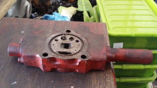 ขายคอนโทรลวาล์วน้ำมัน นำเข้าจากญี่ปุ่น ช่องละ1,500บาท