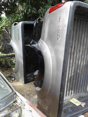 กะบะวีโก้แค็ปตัวสูง