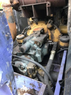 KOMATSU PC75UU-2