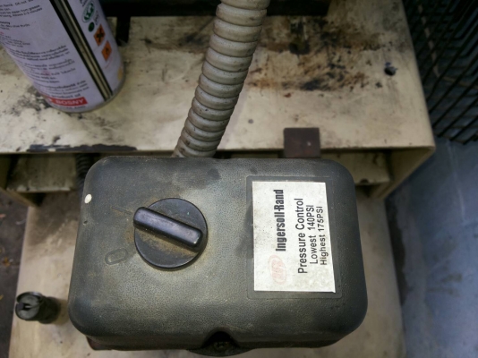 ปั้มลมIngersoll Rand10hp