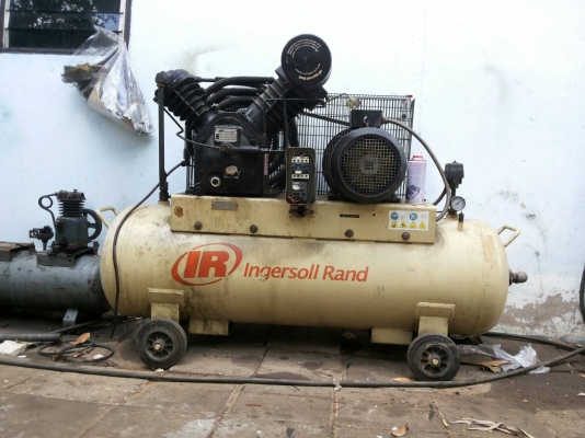 ปั้มลมIngersoll Rand10hp