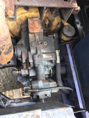 ขาย 425,000 บาท KOMATSU PC75UU-2 (บูมยาวพิเศษ) เครื่องดี ปั้มแรง โช่หนา เอวแน่น เอกสารชื่อขาย   รถอยู่ จ.นครปฐม โทร&amp;ไอดีไลน์ 0610710295