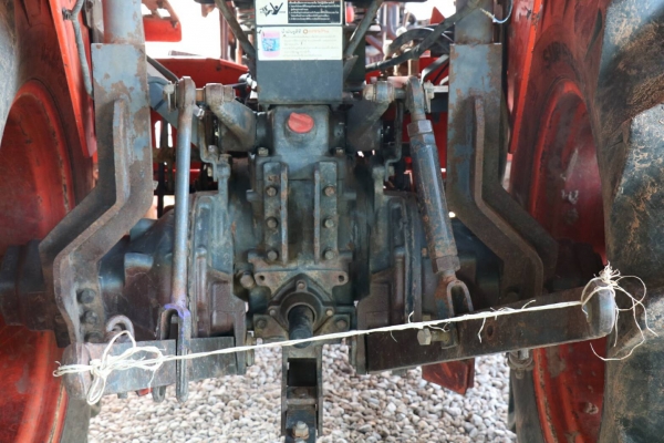 ขายรถไถ KUBOTA L4508 พร้อมดันหน้า ราคา 220,000 มีรถขนส่งบริการขนส่งทั่วไทย สามย่านแทรคเตอร์ อ.แกลง จ.ระยอง 0818618678,0899347475 https://www.facebook.com/DC-Tractor-Rayong-3071545327?/shop? id line=081-8618678 id line=089-9347475