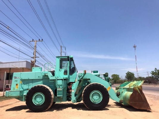 ขายรถตักล้อยาง KOMATSU WA500-1 รถนอกนำเข้าจากญี่ปุ่น สภาพสวยพร้อมใช้งาน มีVDOการทำงานครับ