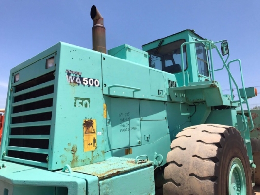 ขายรถตักล้อยาง KOMATSU WA500-1 รถนอกนำเข้าจากญี่ปุ่น สภาพสวยพร้อมใช้งาน มีVDOการทำงานครับ