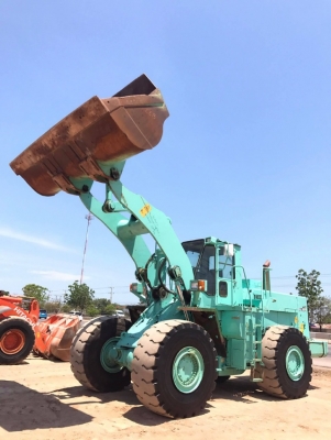 ขายรถตักล้อยาง KOMATSU WA500-1 รถนอกนำเข้าจากญี่ปุ่น สภาพสวยพร้อมใช้งาน มีVDOการทำงานครับ
