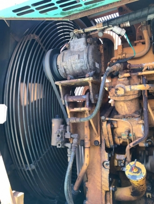 ขายรถตักล้อยาง KOMATSU WA500-1 รถนอกนำเข้าจากญี่ปุ่น สภาพสวยพร้อมใช้งาน มีVDOการทำงานครับ