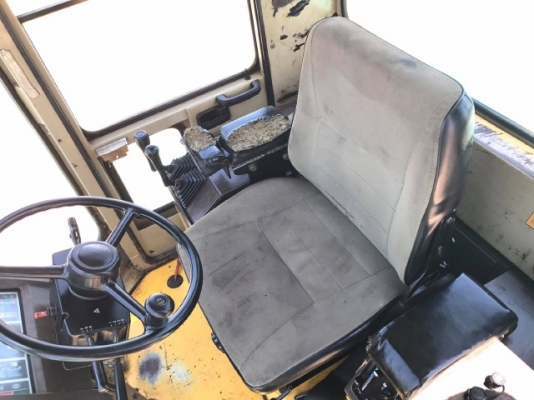 ขายรถตักล้อยาง KOMATSU WA500-1 รถนอกนำเข้าจากญี่ปุ่น สภาพสวยพร้อมใช้งาน มีVDOการทำงานครับ