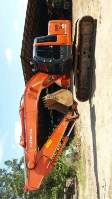 ขาย 1,650,000 HITACHI zx 225 USR สภาพเก่านอก 9,000 ชม. ไฟฟ้าครบ เครื่องดี ปั้มแรง เอวแน่น ช่วงล่างเต็ม เอกสารอินวอยทร์ สวยขั้นเทพ   รถอยู่ จ.จันทรบุรี โทร&amp;ไอดีไลน์ 0610710295