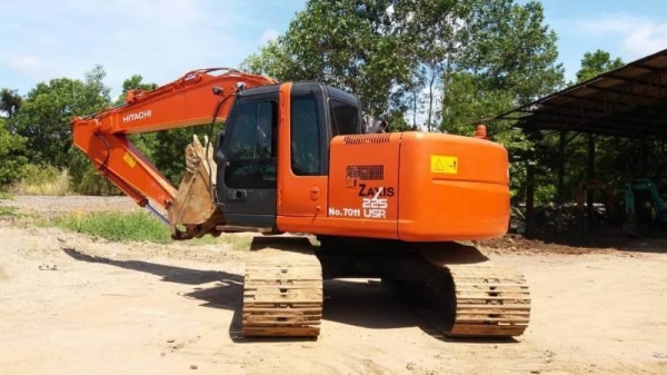 ขาย 1,650,000 HITACHI zx 225 USR สภาพเก่านอก 9,000 ชม. ไฟฟ้าครบ เครื่องดี ปั้มแรง เอวแน่น ช่วงล่างเต็ม เอกสารอินวอยทร์ สวยขั้นเทพ   รถอยู่ จ.จันทรบุรี โทร&amp;ไอดีไลน์ 0610710295