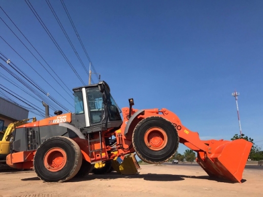 ขายรถตักล้อยาง HITACHI ZW220 แขนยาวพิเศษ รถนอกนำเข้าจากญี่ปุ่น มีVDOการทำงานครับ ขายรถตักล้อยาง HITACHI ZW220 แขนยาวพิเศษ รถนอกนำเข้าจากญี่ปุ่น มีVDOการทำงานครับ