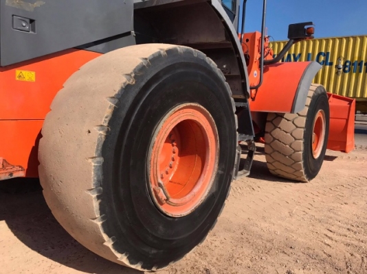 ขายรถตักล้อยาง HITACHI ZW220 แขนยาวพิเศษ รถนอกนำเข้าจากญี่ปุ่น มีVDOการทำงานครับ ขายรถตักล้อยาง HITACHI ZW220 แขนยาวพิเศษ รถนอกนำเข้าจากญี่ปุ่น มีVDOการทำงานครับ