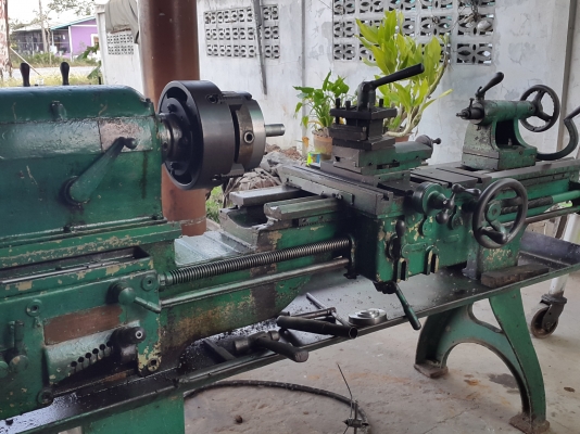 เครื่องกลึง 6 ฟุต 2 เพลา ด่วนๆๆๆ 38,000 ด่วนๆๆๆๆ ติดต่อ อ้อม 0898217996