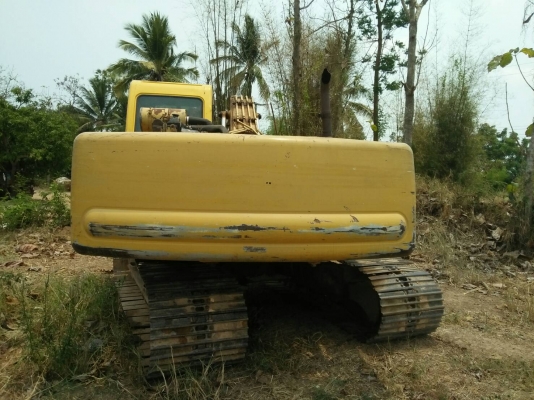 ขายรถแบคโฮ KOMATSU PC200-6 เอกสารเล่ม ระบบไฟเต็ม ราคา 630000