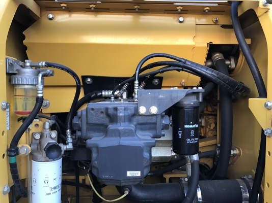 ขาย KOMATSU PC200-8MO รถสวยมาก 5100 ชั่วโมง ชมรถได้ทุกวัน ติดต่อโดยตรง 081-4283210