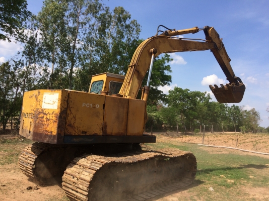 ขายด่วน KOMATSU PC 100L-1 ช่วงล่างใหญ่เอวสูงลดราคาครับอยากขายครับๆๆ