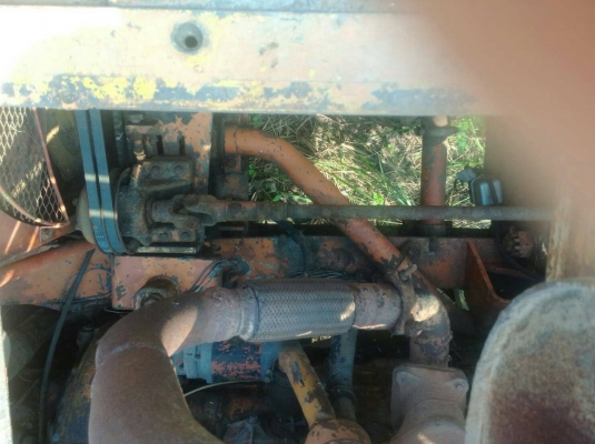 ขายรถแบ็คโฮล้อยาง WH04 ขนาด120  มีชุดเฟืองท้ายทื่ส่งกำลังมาจากเกียร์ทื่ใช้งานไม่ได้ อย่างอื่นใช้ได้หมด ขายตามสภาพ 150,000บ. สนใจ0835601591 หรือ 0903494058