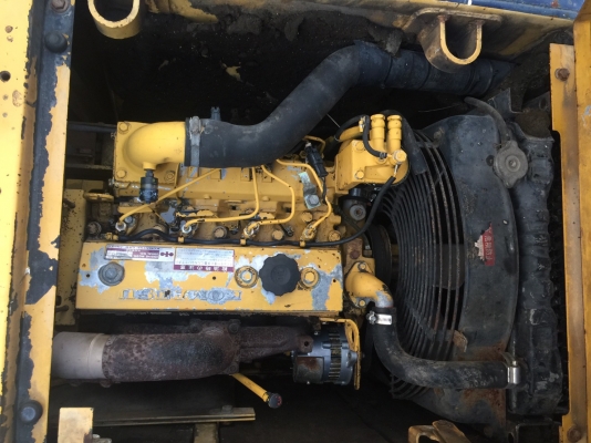 ขาย KOMATSU  PC60-6 มาใหม่   ปลายยาว 4,xxx  ชั่วโมง  รถสวยสภาพพร้อมใช้  มีเอกสาร   สนใจโทร 089-7462641  สุวรรณีจ้า