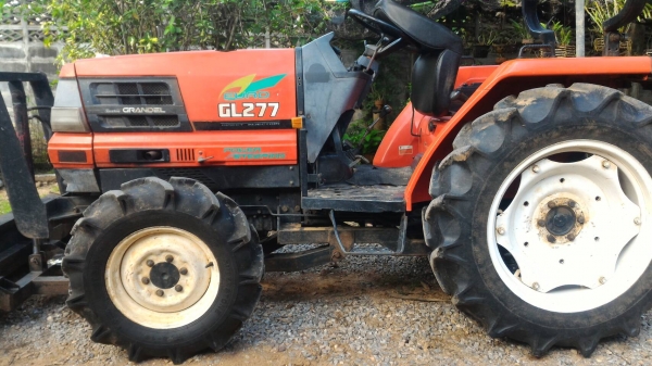 ขายรถไถ KUBOTA GL277 2 เพลา 27แรง พร้อมดันหน้า ราคา 118,000 มีรถขนส่งบริการขนส่งทั่วไทย สามย่านแทรคเตอร์ อ.แกลง จ.ระยอง 0818618678,0899347475 https://www.facebook.com/DC-Tractor-Rayong-3071545327?/shop? id line=081-8618678 id line=089-9347475 ขายรถไถ KUBOTA GL277 2 เพลา 27แรง พร้อมดันหน้า ราคา 118,000 มีรถขนส่งบริการขนส่งทั่วไทย สามย่านแทรคเตอร์ อ.แกลง จ.ระยอง 0818618678,0899347475 https://www.facebook.com/DC-Tractor-Rayong-3071545327?/shop? id line=081-8618678 id line=089-9347475