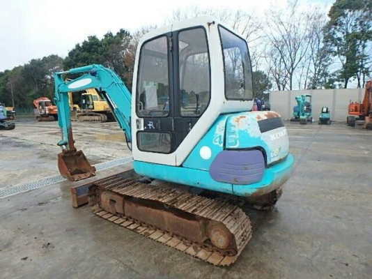 ขาย KOMATSU  PC45-1  เก่าญี่ปุ่นแท้   สภาพสวยมากๆ  ใช้งานมาแค่  2,xxx  ชั่วโมง   โทร 089-7462641  สุวรรณี
