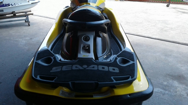 ขายเจ็ต SEADOO RXT 255 IS ปี 09 เรือใช้งาน 63 ชม. สภาพสวยเก่ายุ่น ขายเจ็ต SEADOO RXT 255 IS ปี 09 เรือใช้งาน 63 ชม. สภาพสวยเก่ายุ่น