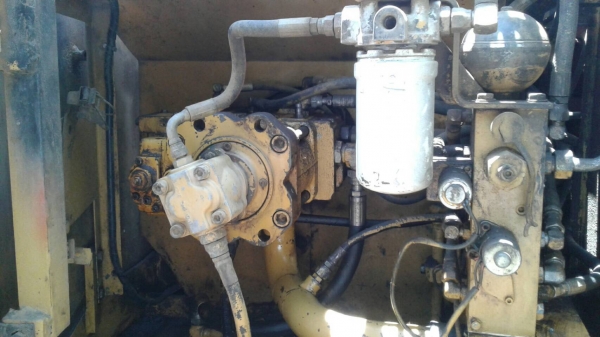 ขาย Cat. 312.  V1. ไฟฟ้าครบ ช่วงล่างใหม่ เครื่องเดิม. ปั้มเดิม รถสวย แอร์เย็น สนใจติดต่อได้ที่ 0802719535 คุณเบียร์