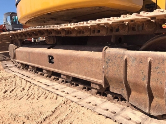 ขายรถแบคโฮ CAT 308CCR มีลายหัวกระแทก รถนอกนำเข้าเองจากญี่ปุ่น สภาพสวยพร้อมใช้งาน มีVDOการทำงานครับ