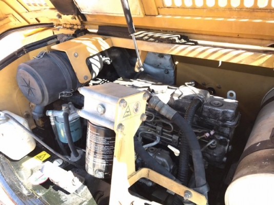 ขายรถแบคโฮ CAT 308CCR มีลายหัวกระแทก รถนอกนำเข้าเองจากญี่ปุ่น สภาพสวยพร้อมใช้งาน มีVDOการทำงานครับ