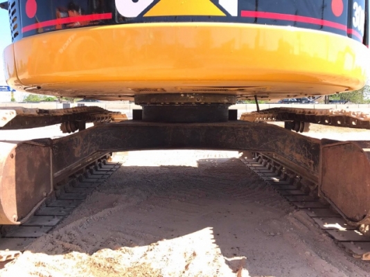 ขายรถแบคโฮ CAT 308CCR มีลายหัวกระแทก รถนอกนำเข้าเองจากญี่ปุ่น สภาพสวยพร้อมใช้งาน มีVDOการทำงานครับ