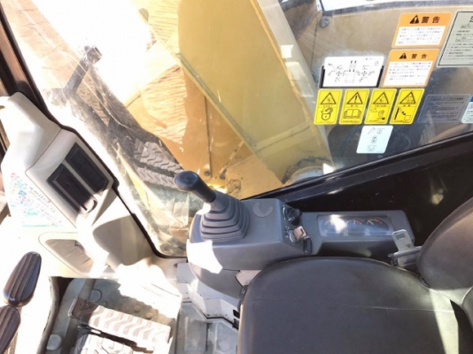 ขายรถแบคโฮ CAT 308CCR มีลายหัวกระแทก รถนอกนำเข้าเองจากญี่ปุ่น สภาพสวยพร้อมใช้งาน มีVDOการทำงานครับ