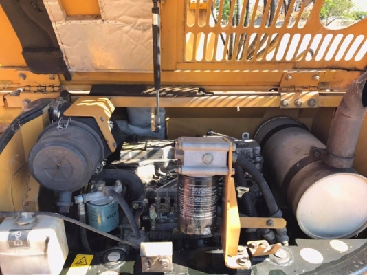 ขายรถแบคโฮ CAT 308CCR มีลายหัวกระแทก รถนอกนำเข้าเองจากญี่ปุ่น สภาพสวยพร้อมใช้งาน มีVDOการทำงานครับ