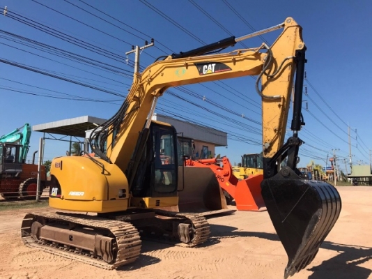 ขายรถแบคโฮ CAT 308CCR มีลายหัวกระแทก รถนอกนำเข้าเองจากญี่ปุ่น สภาพสวยพร้อมใช้งาน มีVDOการทำงานครับ