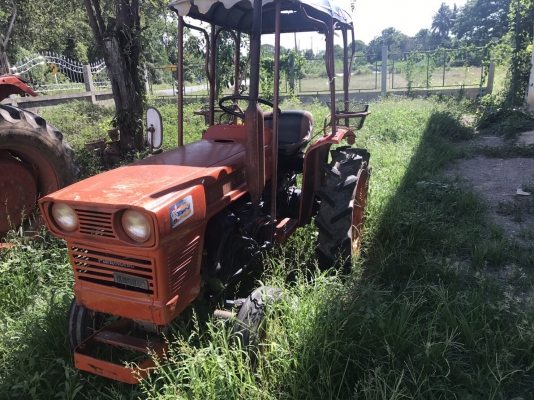รถไถ KUBOTA , ( มี ขาย 5 คัน. ) / ( ขาย ตามสภาพ. ) สนใจติดต่อ 081 - 6079515 รถไถ KUBOTA , ( มี ขาย 5 คัน. ) / ( ขาย ตามสภาพ. ) สนใจติดต่อ 081 - 6079515