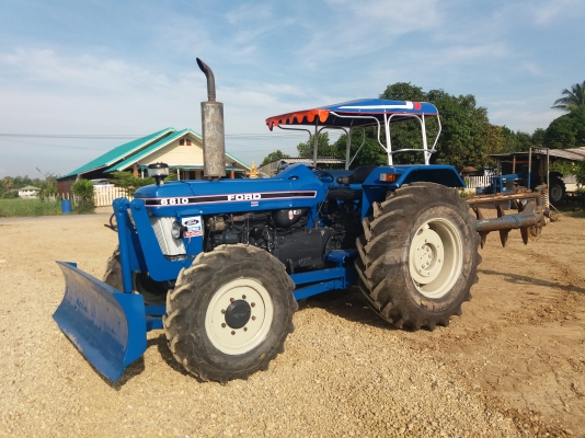 ขาย6610(4&times;4)คานหน้าคาลาโล่มีเกียกลางเล่มครบ