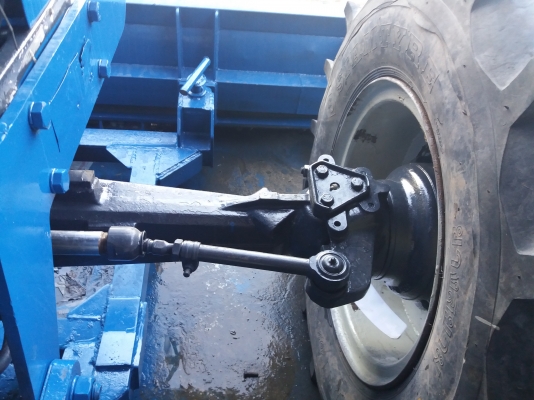 ขาย6610(4&times;4)คานหน้าคาลาโล่มีเกียกลางเล่มครบ