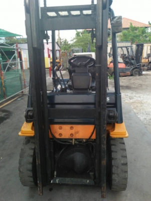 ขาย รถโฟรคลิฟท์ โตโยต้า รุ่น 7 ดีเซล 2 ตัน ขาย รถโฟรคลิฟท์ โตโยต้า รุ่น 7 ดีเซล 2 ตัน