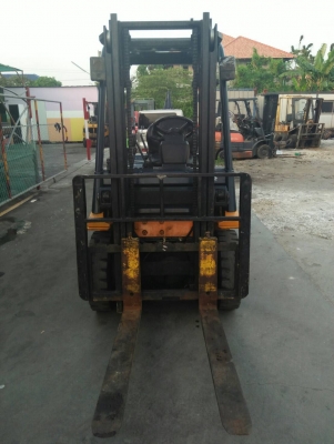 ขาย รถโฟรคลิฟท์ โตโยต้า รุ่น 7 ดีเซล 2 ตัน ขาย รถโฟรคลิฟท์ โตโยต้า รุ่น 7 ดีเซล 2 ตัน