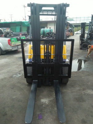 ขาย โฟรคลิฟท์ โฟกลิส 2.5 ตัน เบนซิล ขาย โฟรคลิฟท์ โฟกลิส 2.5 ตัน เบนซิล