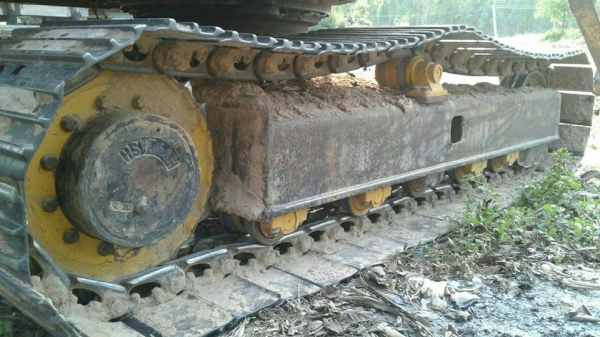 ขายรถขุด โคมัสสุ PC60-5 เครื่องเดิม ช่วงล่างดี ขายรถขุด โคมัสสุ PC60-5 เครื่องเดิม ช่วงล่างดี