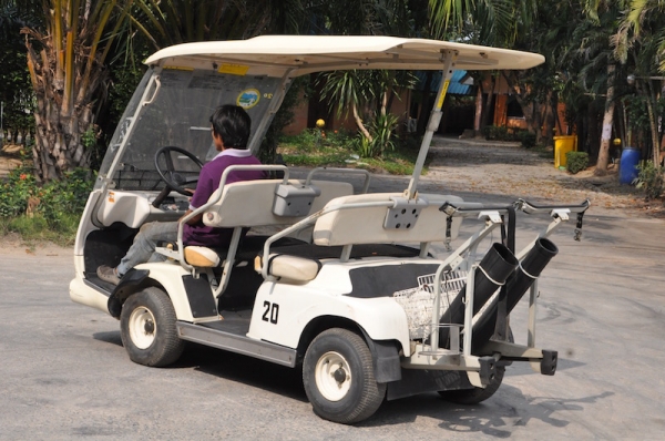 ขายรถกอล์ฟ sanyo4ที่นั่ง สภาพเดิมๆจากญีปุ่นยังไม่เคยใช้ในไทย39,000เท่านั้น