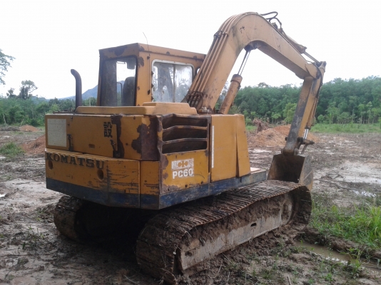 KOMATSU PC 60-1 KOMATSU PC 60-1