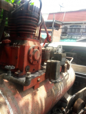 ขาย !! ปั้มลมFUJI.ขนาด5แรงไฟ3สาย.สภาพเก่าหน่อยเครื่องดี.พร้อมใช้