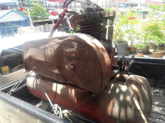 ขาย !! ปั้มลมFUJI.ขนาด5แรงไฟ3สาย.สภาพเก่าหน่อยเครื่องดี.พร้อมใช้