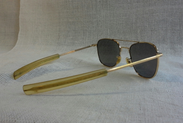 แว่นตาอเมริกันเสืออากาศ  ยุค &#039;60s  หายาก!  Vintage COMMAND/AO handmade in USA