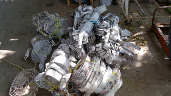 สายดับเพลิง ของใหม่ เก่าญี่ปุ่น ราคา 1300 บาท 1.5 นิ้ว ยาว 15 เมตร