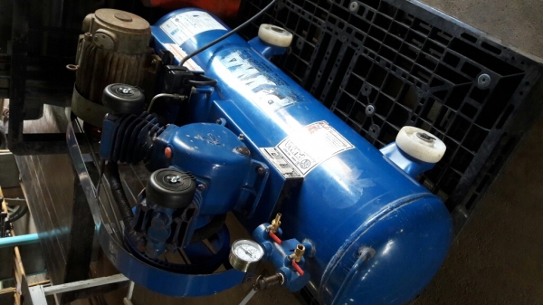 ปั้มลมpuma