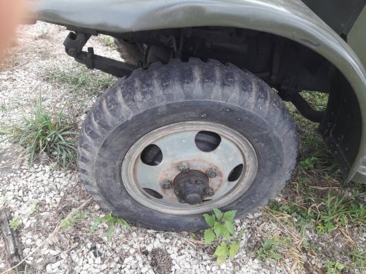 ขายด่วนรถ 10 ล้อ ทหาร รถนำเข้า 3 เพลา เครื่อง 210 แรงรถพร้อมใช้งาน