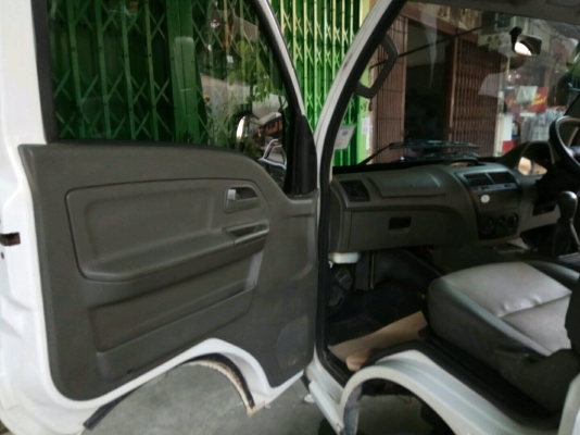 สีเดิมทุกชิ้น ไมล์น้อย ดีเซล 2012