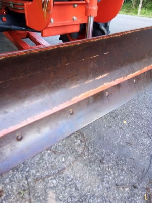 รถไถคูโบต้า L3608SP (4wd) รถเกรดเอ!!  ไม่ตกแต่งสี  สีเดิม100\% #สวยเหมือนได้รถใหม่  ใช้งานน้อยเพียงแค่ 171ชม. #พร้อมใช้งานทุกระบบ เล่มพร้อม พร้อมอุปกรณ์ ดันหน้า ตราช้าง +หางตัดหญ้า